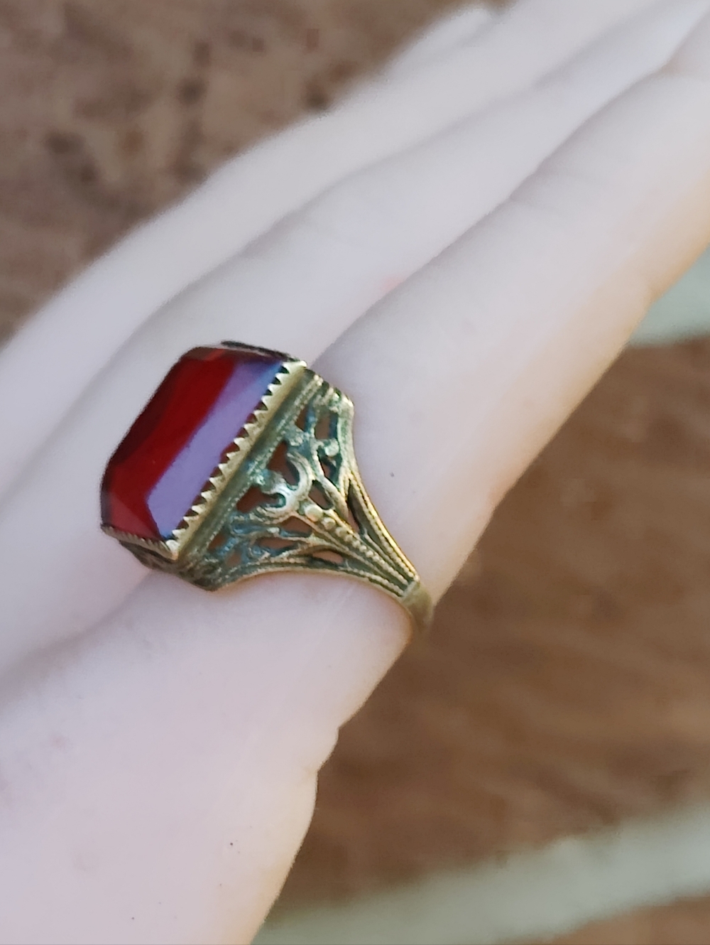 Antique Victorian Gold Filled Red Ruby Glass Stone Ring - Picture 8 of 8